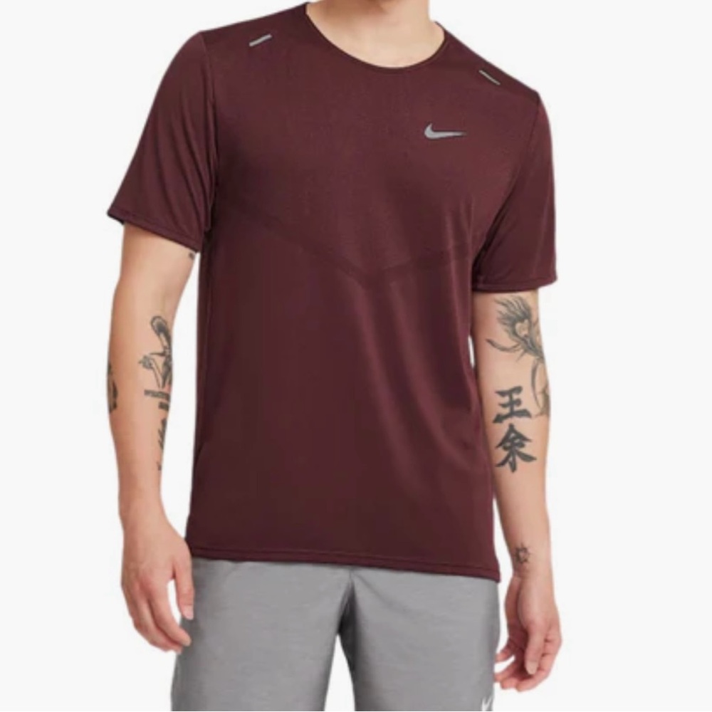 XL Men’s Nike Running Shirt NWT